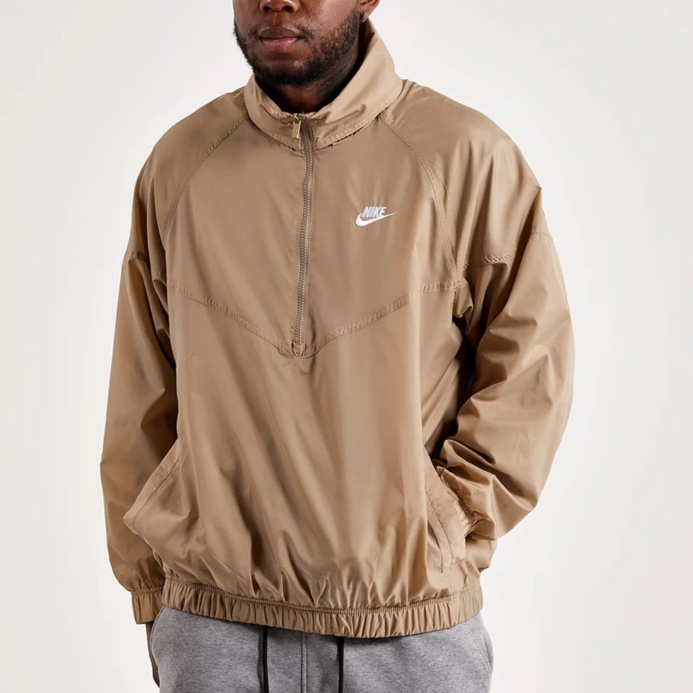 Nike WindrunnerTrack Jacket -Khaki Size XL